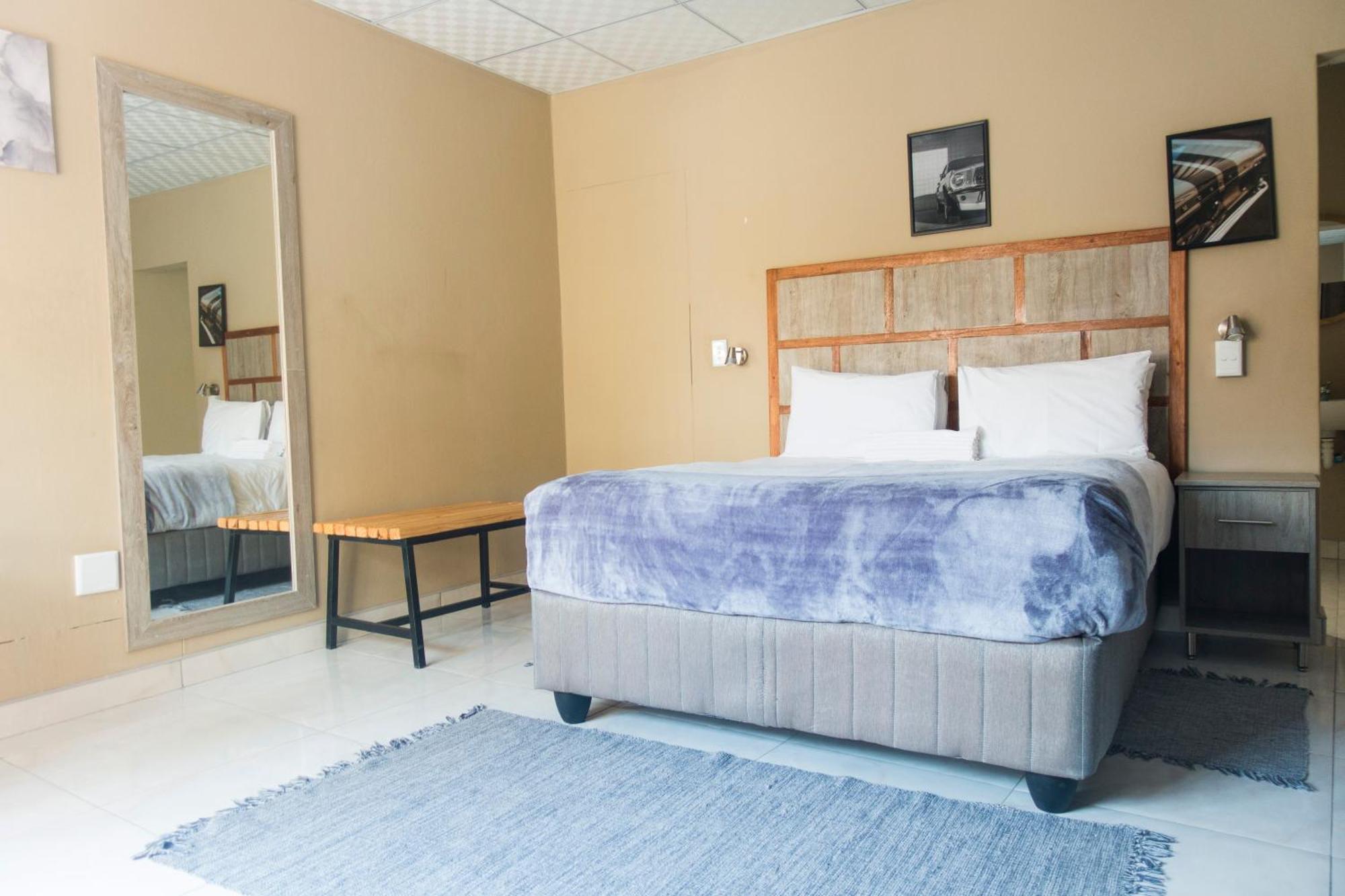 Ondangwa Rest Camp Bed & Breakfast Exterior photo